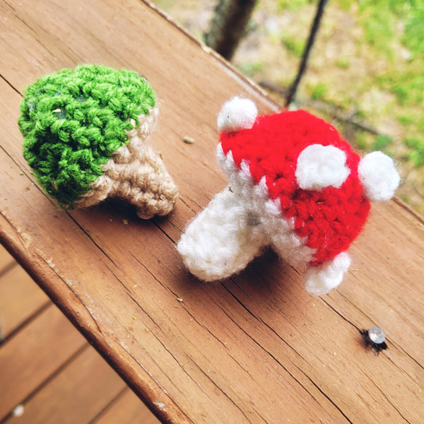 Crochet Cat Nip Shrooms - Everyday Mari J